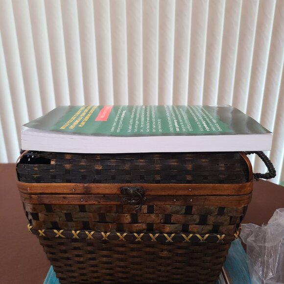 The Greenhouse Gardener's Bible 7 in 1 Paperback NEW - Picture 3 of 4